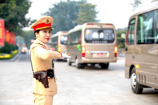 Công an TP Hà Nội Diễn tập phương án dẫn đoàn phục vụ Đại hội XIV của Đảng