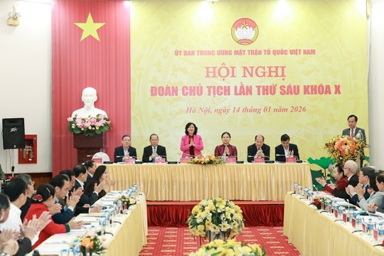Bà Hà Thị Nga được giới thiệu để hiệp thương cử giữ chức Phó Chủ tịch – Tổng Thư ký Ủy ban Trung ương MTTQ Việt Nam