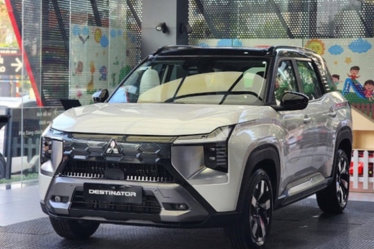 Mitsubishi Destinator vừa mở bán đã lọt top 5 xe bán chạy nhất tháng