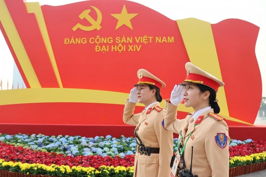 Công an Hà Nội diễn tập dẫn đoàn phục vụ Đại hội XIV của Đảng