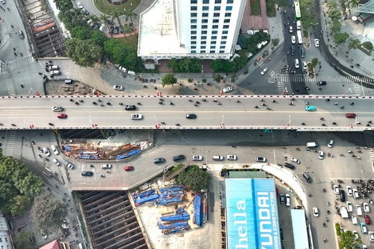 Hoàn thành thu gọn rào chắn nhiều điểm thi công tuyến metro Nhổn - ga Hà Nội