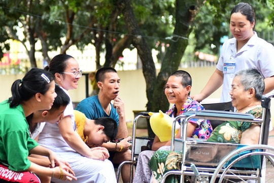 Hà Nội: Rà soát, xử lý dứt điểm cơ sở tự phát chăm sóc đối tượng yếu thế