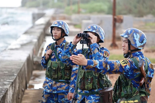 Quân dân Trường Sa vững niềm tin hướng về Đại hội XIV của Đảng