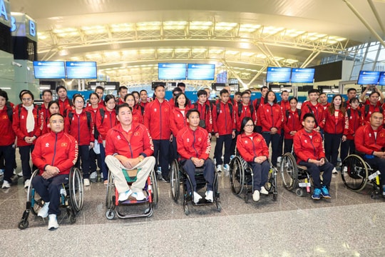 Đoàn Thể thao người khuyết tật Việt Nam lên đường tham dự ASEAN Para Games 13
