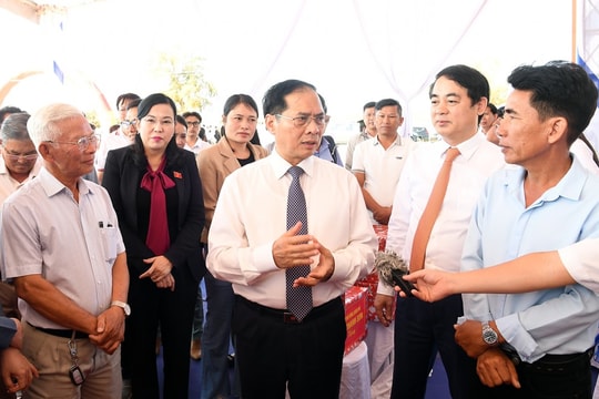 Phó Thủ tướng Bùi Thanh Sơn: Tập trung giải quyết dứt điểm các vướng mắc, bảo đảm người dân có nơi ở mới ổn định