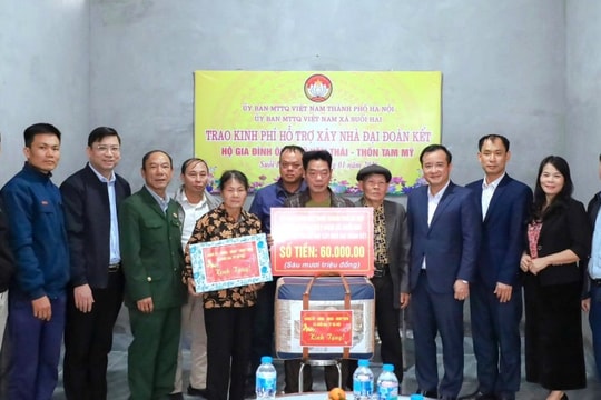 Suối Hai trao 4 nhà “Đại đoàn kết”: Gieo mầm an cư, lan tỏa nghĩa tình