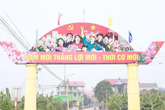 Xã đảo Minh Châu rực rỡ cờ hoa chào mừng Đại hội Đảng toàn quốc lần thứ XIV
