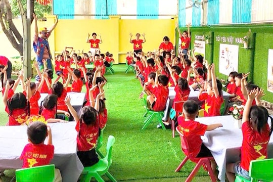 Nông dân Sơn Đồng góp phần thay đổi diện mạo quê hương