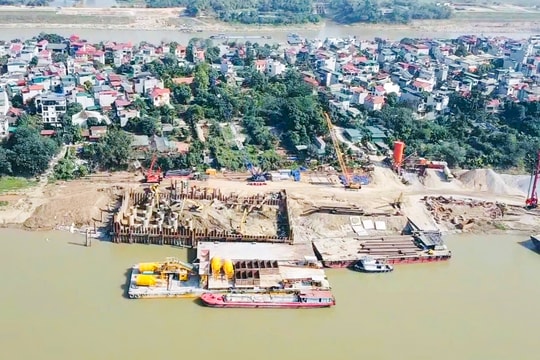 Khí thế mùa xuân trên các công trình giao thông trọng điểm