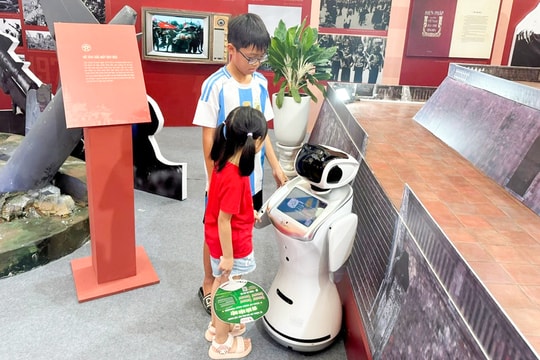 Hà Nội bứt phá phát triển từ chuyển đổi số