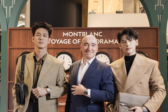 Dàn sao đổ bộ chuyến tàu “The Journey: Let’s Write” của Montblanc tại pop-up Saigon Centre