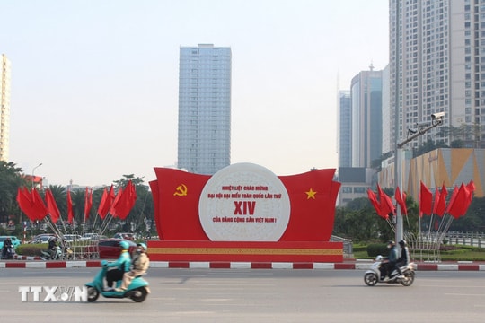 13 mốc son của Đảng vinh quang
