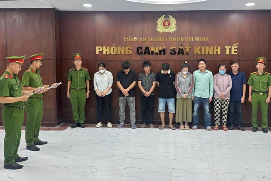 Triệt phá đường dây làm giả hơn 50 tấn thịt đà điểu, dê, nhím từ thịt lợn