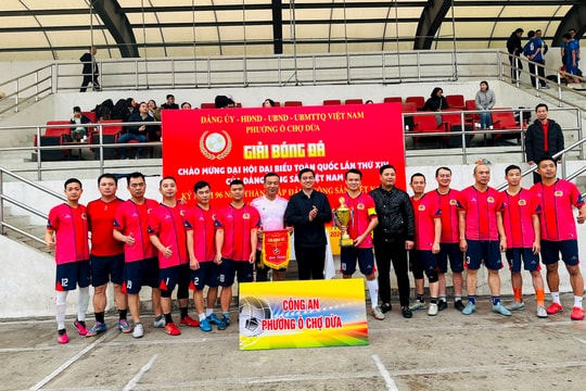 Phường Ô Chợ Dừa: Sôi nổi hoạt động chào mừng Đại hội XIV của Đảng