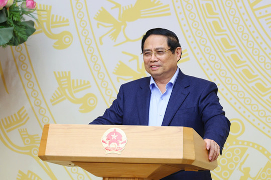 Thủ tướng: Xây dựng luật pháp phục vụ phát triển là cơ bản, chiến lược, lâu dài