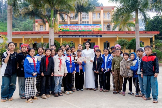 “Nấu ăn cho em” - Bữa cơm ấm giữa mùa đông vùng cao Lào Cai
