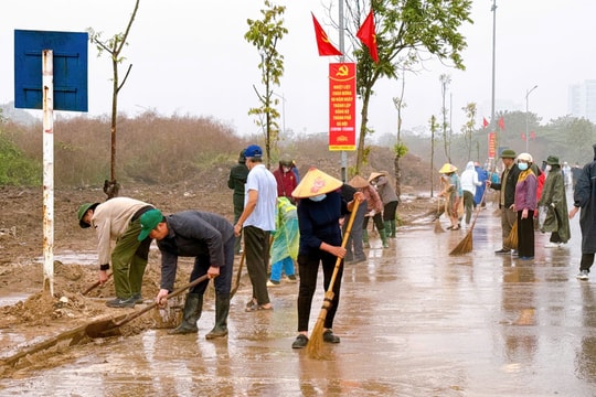 Hơn 200 cán bộ, đảng viên và Nhân dân phường Thanh Liệt ra quân làm sạch cảnh quan đô thị