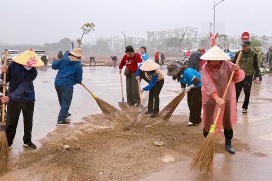 Thanh Liệt: Hơn 200 cán bộ, đảng viên, nhân dân tham gia tổng vệ sinh môi trường