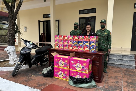 Đồn Biên phòng Quảng Đức (Quảng Ninh) Bắt giữ đối tượng vận chuyển pháo hoa nổ trái phép