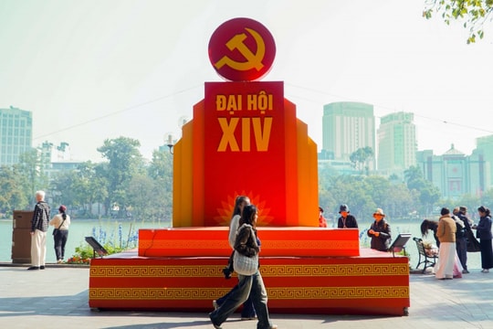 Hà Nội không mưa, sáng sớm có sương mù nhẹ