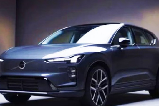 Volvo EX60 2026 lộ diện "full không che" trước thềm ra mắt