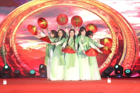 Tuần Văn hóa phường Định Công lan tỏa không khí hướng về Đại hội XIV