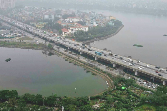 Bắc Bộ sương mù và mưa rải rác