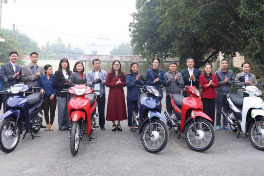 Hà Nội: Rộn ràng công trình, phần việc chào mừng Đại hội XIV