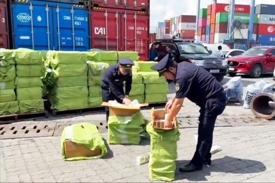Chi cục Hải quan Khu vực II thu ngân sách gần 180.000 tỷ đồng
