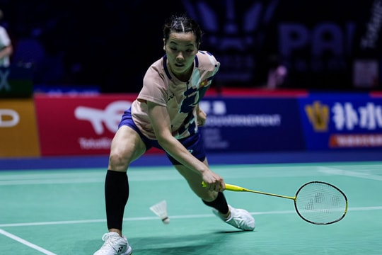 Tay vợt Nguyễn Thùy Linh giành quyền vào tứ kết Indonesia Masters 2026