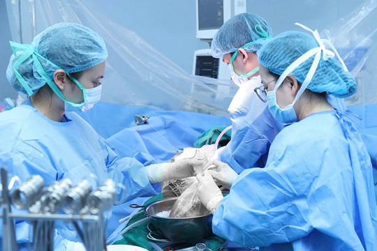 Ghép tạng Việt Nam:  Thách thức từ nguồn hiến hạn chế