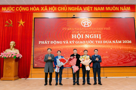 Hà Nội: Cụm Thi đua số 5 phát động và ký giao ước thi đua năm 2026