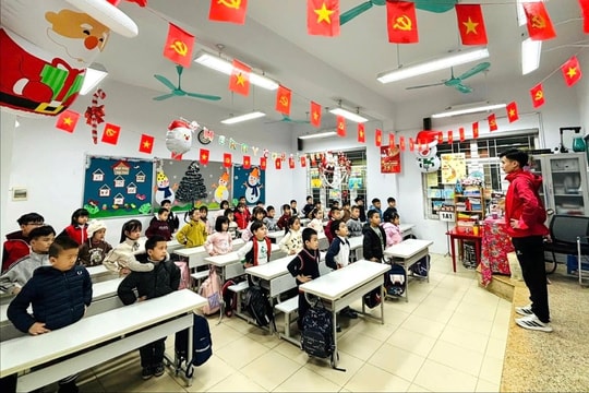 Ứng phó với rét đậm: Trường học linh hoạt giờ vào học, bảo đảm sức khỏe học sinh