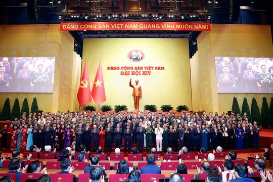 Toàn cảnh phiên bế mạc Đại hội XIV của Đảng