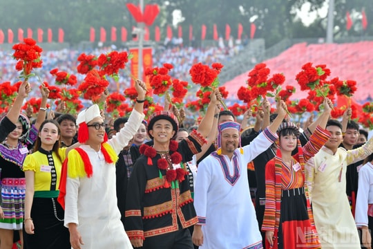 “Dân là gốc” - nền tảng xây dựng thế trận lòng dân vững bền