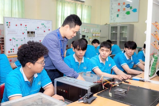 Đột phá nguồn nhân lực - chìa khóa cho khát vọng phát triển mới