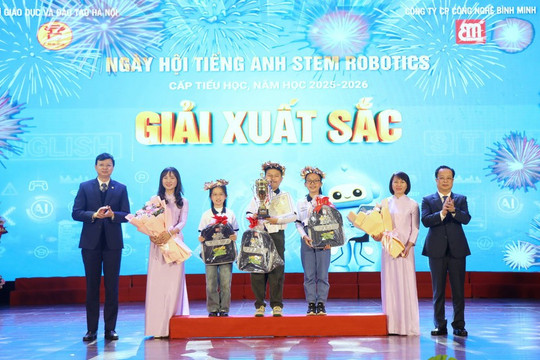 Gần 800.000 học sinh Hà Nội tham gia ngày hội tiếng Anh Robotics