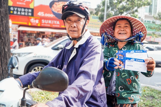 Hơn 4.000 vé xe “Mang Tết về nhà” đến tay người lao động khó khăn
