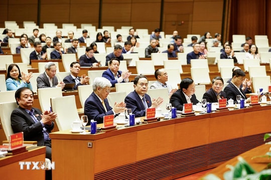 Chủ tịch Quốc hội Trần Thanh Mẫn chủ trì Hội nghị thông báo nhanh kết quả Đại hội XIV của Đảng