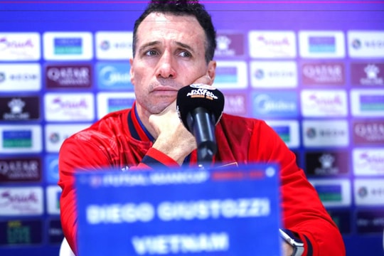 HLV Diego Giustozzi: “Đội tuyển futsal Việt Nam tập trung 100% vào trận đấu với đội Kuwait”