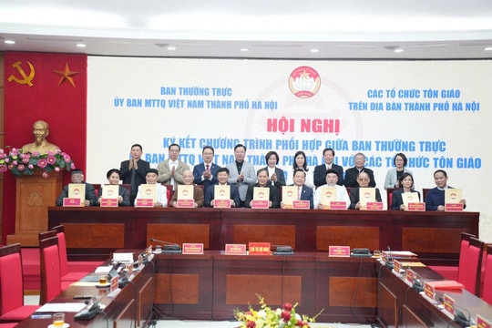 Phối hợp chặt chẽ trong việc củng cố khối đại đoàn kết toàn dân tộc