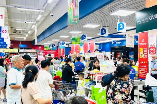 TP Hồ Chí Minh: Bảo đảm nguồn hàng hóa, bình ổn thị trường Tết Bính Ngọ 2026