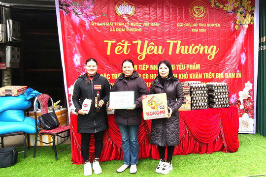 Đoài Phương tiếp nhận hơn 500 kg gạo và nhiều nhu yếu phẩm khi phát động “Tết yêu thương”
