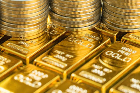 Vàng lập đỉnh mới, xu hướng tăng giá còn tiếp diễn?