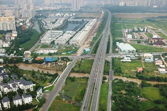 Khẩn trương tháo gỡ khó khăn, vướng mắc cho các dự án tồn đọng kéo dài