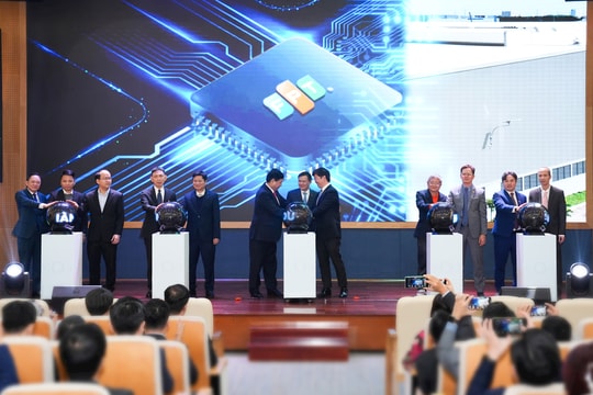 FPT và Viettel liên minh làm chủ công nghệ chip bán dẫn