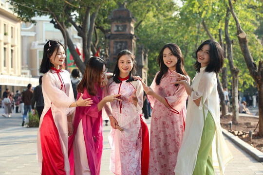 Phố trong mùa thời gian