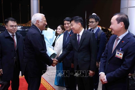 Chủ tịch Hội đồng châu Âu António Costa đến Hà Nội, bắt đầu thăm chính thức Việt Nam
