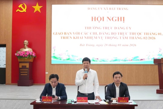 Bát Tràng khắc phục 2 điểm nghẽn về trật tự đô thị, vệ sinh môi trường