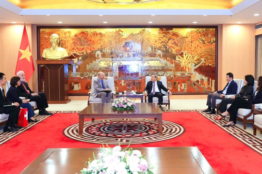 Hà Nội sẵn sàng ủng hộ Đại sứ quán Thụy Sĩ tổ chức các hoạt động hợp tác và giao lưu văn hóa